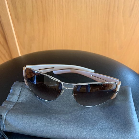 Prada women\'s sunglasses main image 14